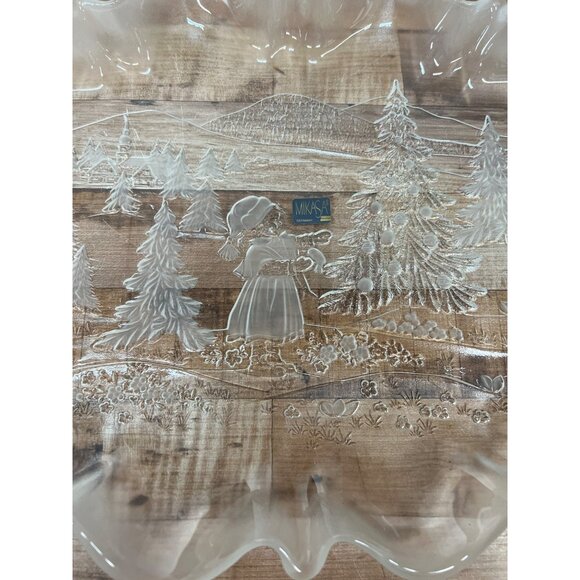 Mikasa Christmas Story Oval Canape 17 1/4" Fluted Glass Serving Platter - Picture 10 of 10